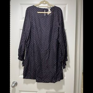 - - H&M, casual blue women's dress with tiny red and white details, size 12